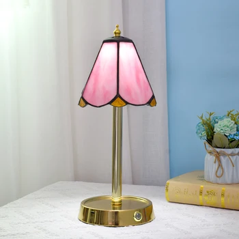 Изделия от витражного стъкло, ръчно изработени малка прясна нощна лампа с потъмняване, цветокоррекция, лека нощ, индивидуалност, креативна лампа за бар