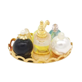 Миниатюрен набор от парфюми, грим, козметика Odoria 1:12 с златен тава, баня с тоалетна, спалня, аксесоари за куклена къща, за украса