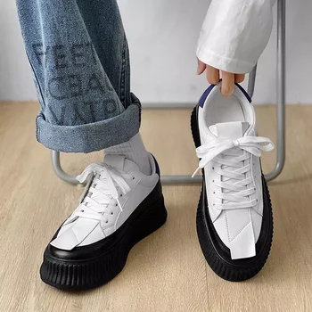 Обувки за мъже, дизайнерска марка обувки за скейтборд, новост 2023 г., вулканизированная обувки дантела с кръгло бомбе, мъжки ежедневни огромни маратонки