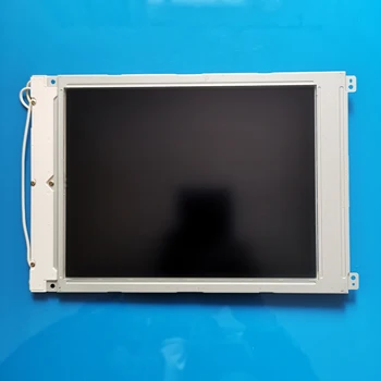 Панелът на дисплея е с LCD екран 9,4 